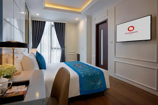 غرفة أساسية بسرير كوين، Grand Dragon Hotel Hanoi 7/10