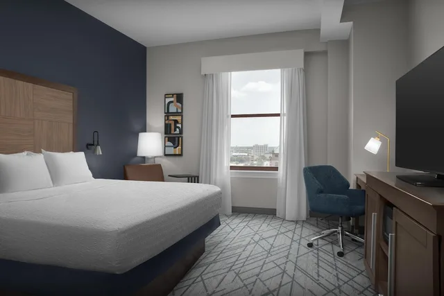جناح استوديو بسرير كينج مع أريكة، Hampton Inn Indianapolis Downtown Across From Circle Centre 2/9