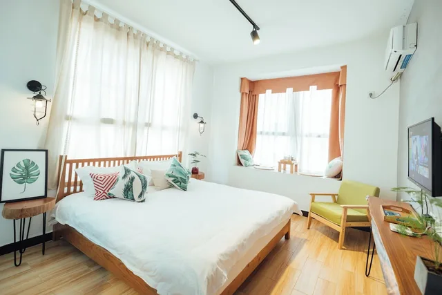 غرفة كومفورت بسرير كينج بغرفة نوم واحدة، Zhang Jiajie Zhijue Art Hotel 2/7