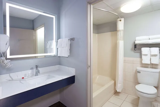 غرفة بسريرين كوين، Americinn By Wyndham Peoria 4/7