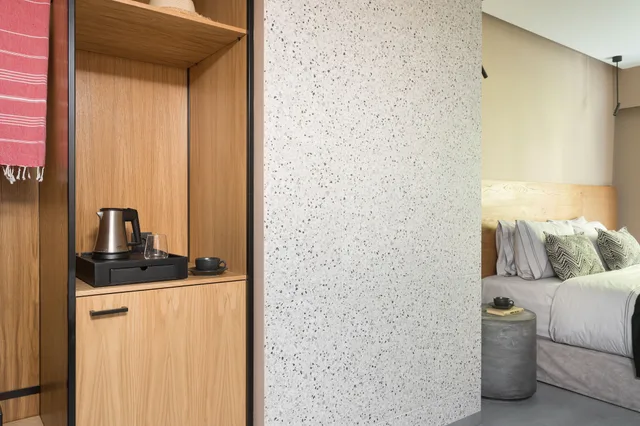 جناح جونيور بسرير كوين مع أريكة، 11 Enteka Acropolis Suites 7/7
