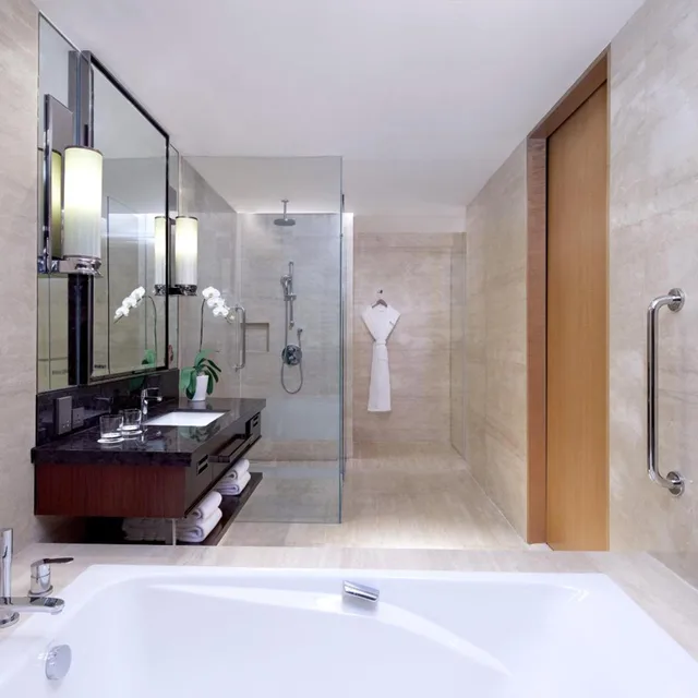 جناح تنفيذي مع دخول صالة النادي، THE WESTIN JAKARTA 4/5
