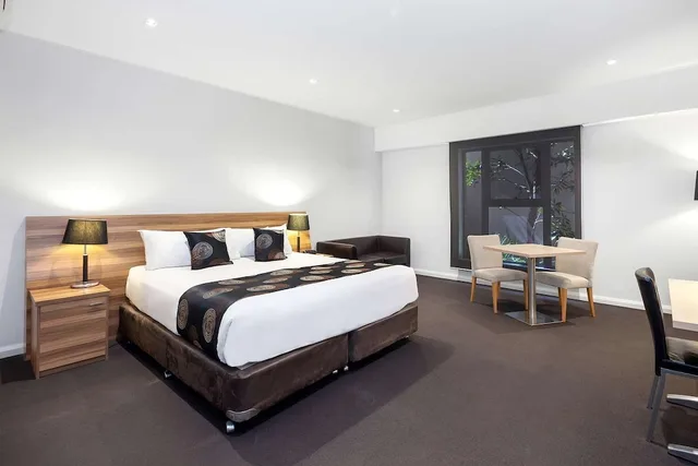 غرفة سوبيريور بسرير كينج، Ballarat Suites 2/5