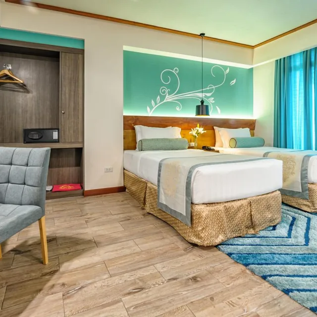 غرفة بسريرين منفصلين بشرفة، Sweet Home Boutique Hotel 1/7