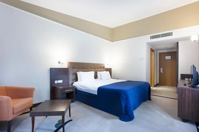 غرفة بسرير مزدوج أو سريرين منفصلين مع سرير إضافي، Pine Beach Hotel 10/10