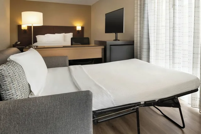 جناح عائلي بسريرين كوين بغرفتي نوم مع أريكة، Residence Inn Anaheim Placentia Fullerton 2/7
