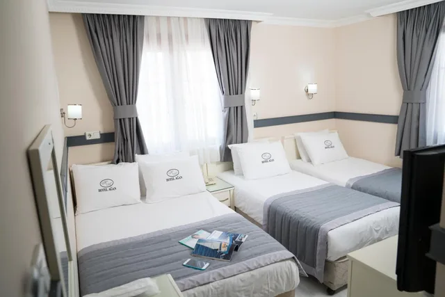 غرفة قياسية ثلاثية بثلاثة أسرّة، Hotel Agan 4/10