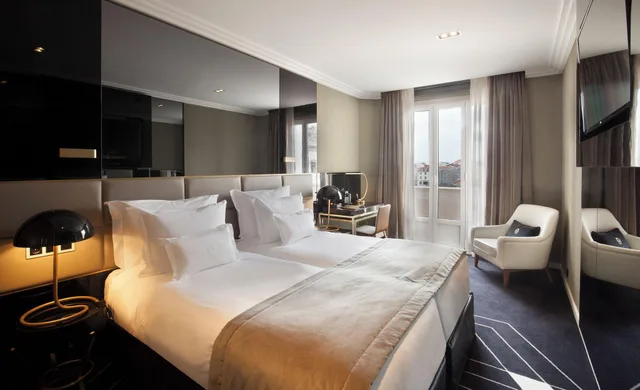 غرفة ديلوكس بسرير كينج، Altis Avenida Hotel 1/5