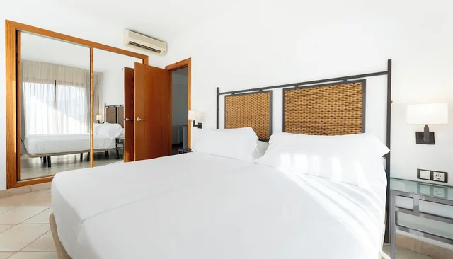 غرفة كومفورت ثلاثية بسرير كينج، Hotel Oh Nice Caledonia 2/6