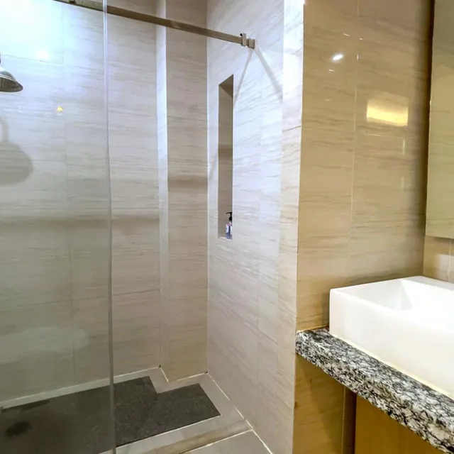 Deluxe, Triple, Single Bed, Elegant Bangkok Hotel 5/6