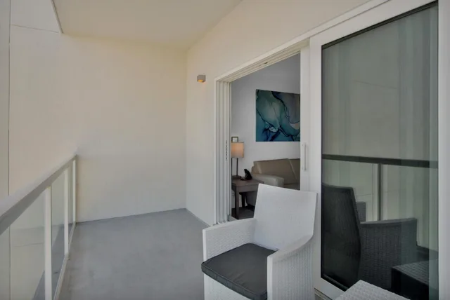 2 Bedrooms, Suite, Bay View, The Avalon Club 6/10
