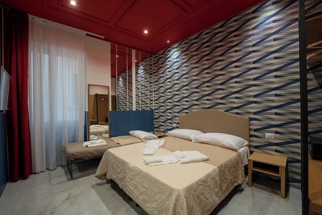 1 Bedroom, Victorian, Deluxe, Queen Bed, Annex، B&B Le 4 Stagioni Dante's Suites 1/1