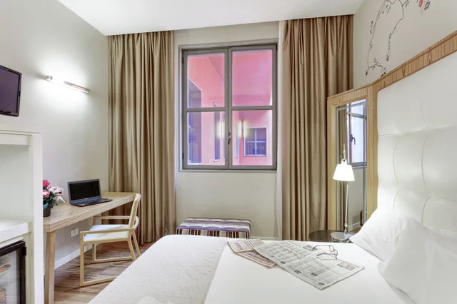 غرفة كلاسيكية بسرير مزدوج، Italiana Hotels Milan Rho Fair 2/6