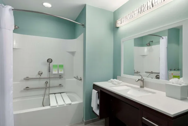 جناح استوديو بسرير كينج لذوي الإعاقة، Home2 Suites by Hilton Florence, SC 2/2