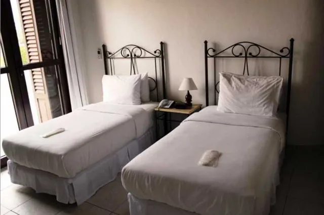 غرفة قياسية بسرير مزدوج، MONTERREY 3/4