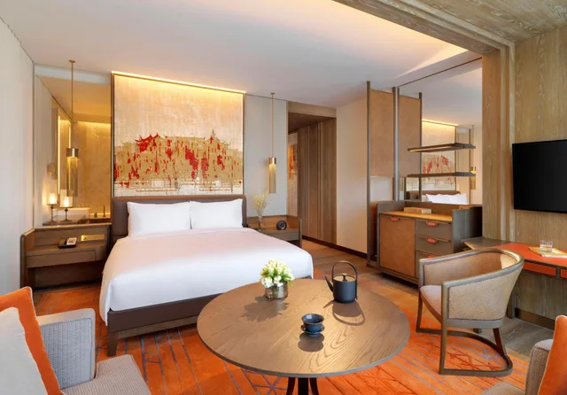 Room, King Bed, Night View، Grand Hyatt Xi an 1/2