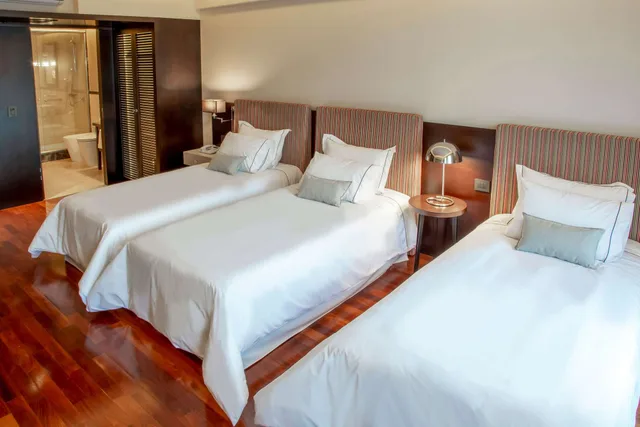 غرفة سوبيريور بثلاثة أسرّة، Esplendor By Wyndham Buenos Aires Tango 2/6