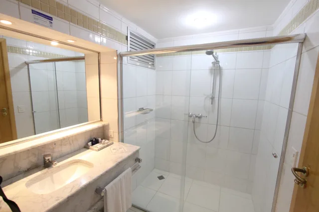 غرفة تنفيذية بسرير مزدوج وسرير فردي، Hotel Michelangelo 2/3
