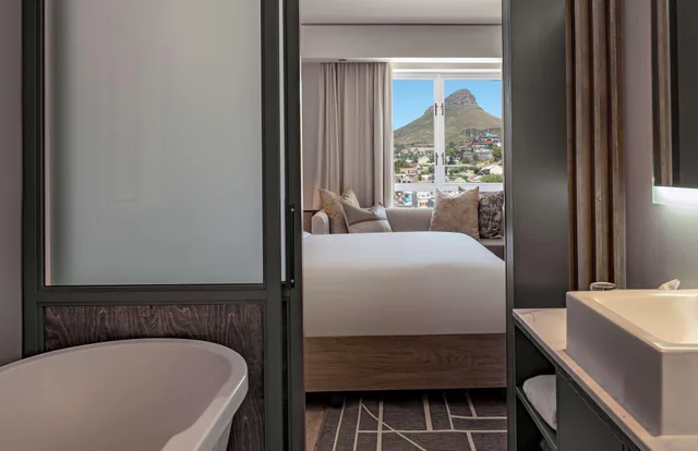 غرفة كلوب بسرير كينج لذوي الإعاقة، Hyatt Regency Cape Town 2/2