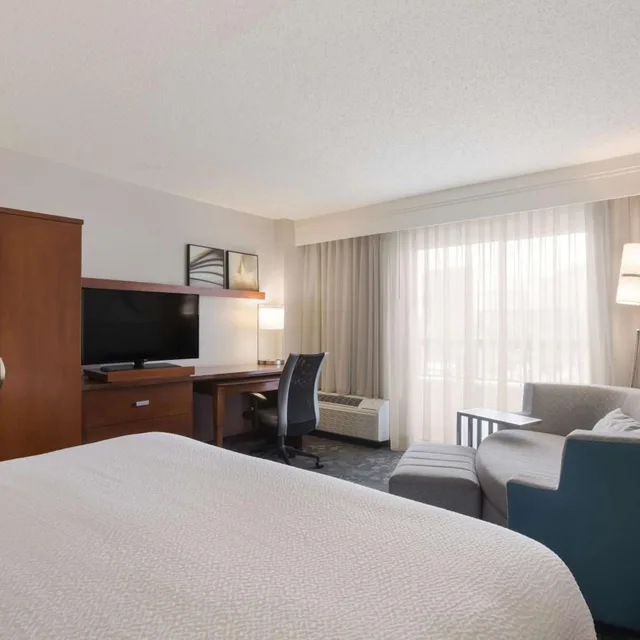 غرفة بسرير كينج لذوي الإعاقة، Sonesta Select Atlanta Midtown Georgia Tech 4/10
