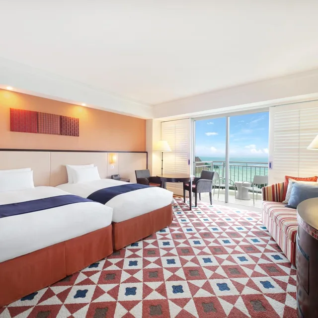 غرفة بريميير، Hotel Nikko Alivila Yomitan Resort Okinawa 1/6