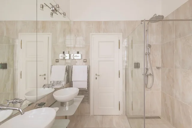 Presidential, Suite, King Bed, Kitchen, The Mozart Prague 2/2