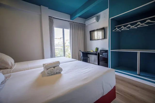 City, Twin Beds، Hotel Sireno Torremolinos Adults Only 3/10