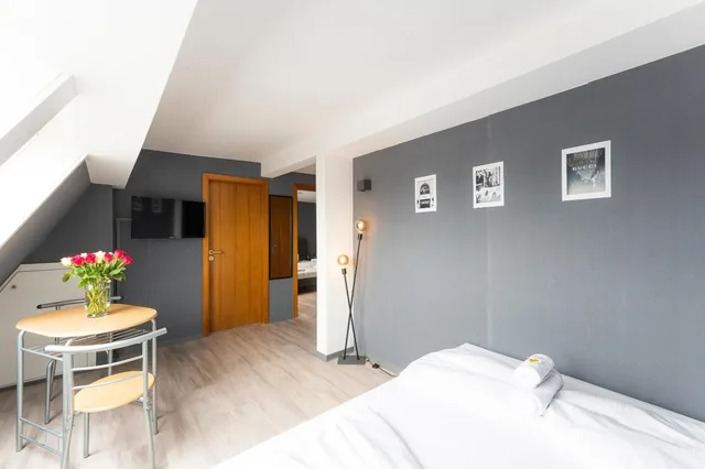 شقة، Hotel Astoria Am Urachplatz 9/10