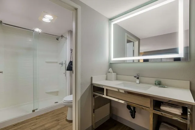 غرفة بسريرين كوين، Best Western Diamond Bar Hotel & Suites 4/5