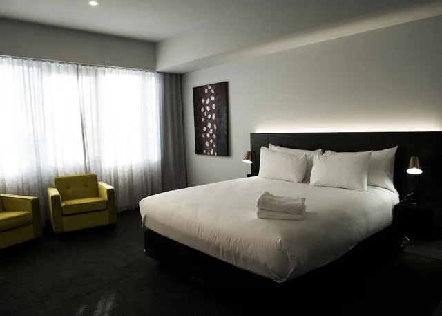 استوديو ديلوكس بسرير كينج، The Gerald Apartment Hotel 1/2