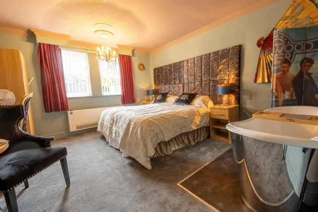 غرفة كلاسيكية بسرير كوين، Brockley Hall Hotel 1/1
