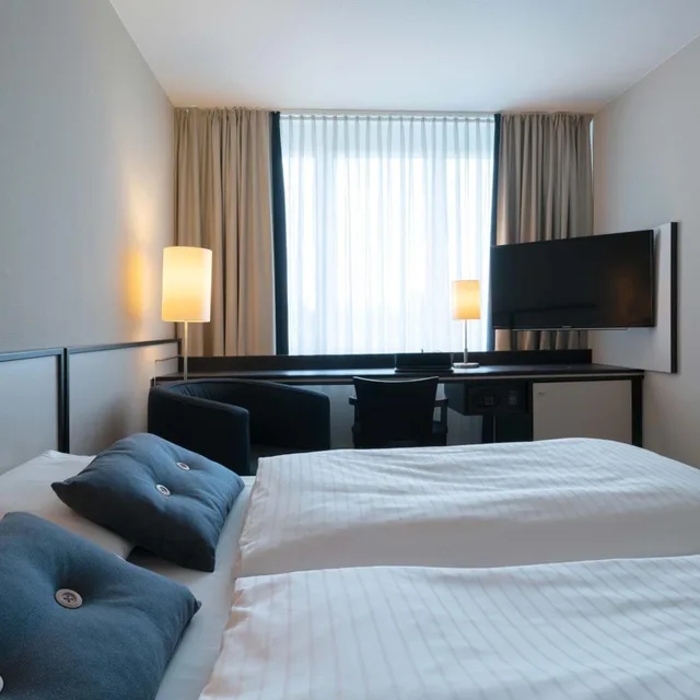 Standard, Double Bed, Sunday Hotel Bad Honnef 13/15