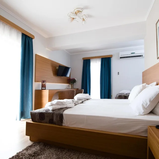 غرفة ديلوكس ثلاثية، Olympion Hotel 7/10