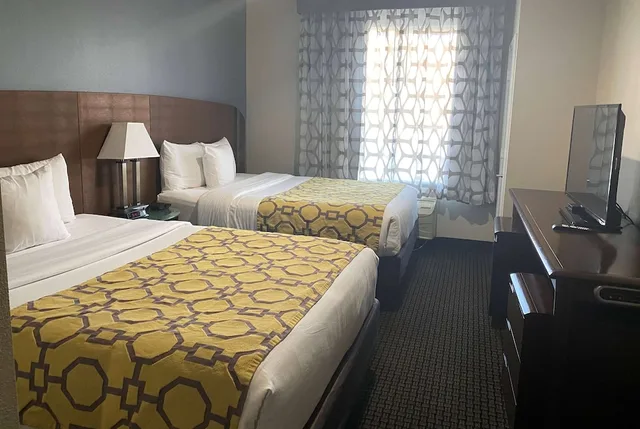 غرفة بسريرين كوين، Baymont By Wyndham Colorado Springs 2/6