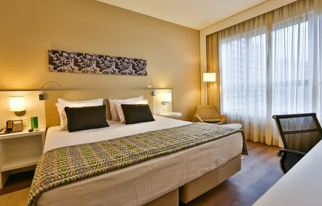 Superior, King Bed, Quality Hotel Sao Caetano 2/9