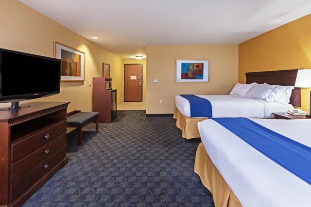 غرفة بسريرين كوين لذوي الإعاقة، Holiday Inn Express Hotel And Suites Corpus Christi Nw Calallen 1/3