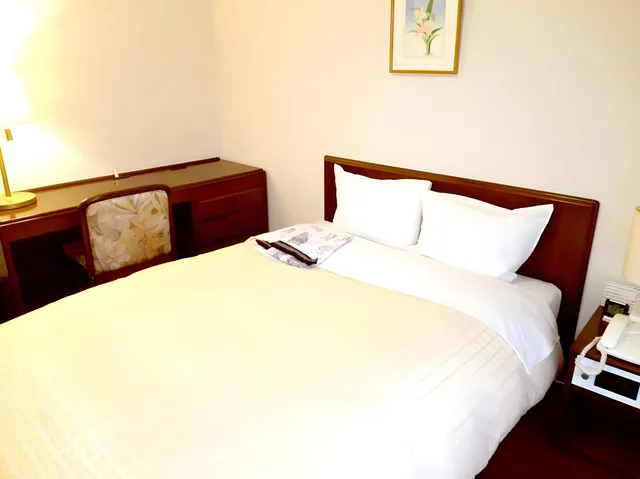 غرفة قياسية بسرير مزدوج للمدخنين، Hirosaki Grand Hotel 1/1