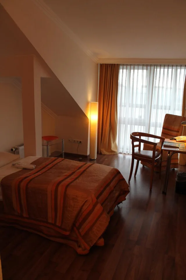 Room, Single, STADT HOTEL Iserlohn 1/6