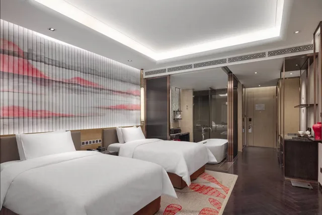 غرفة بسريرين منفصلين، Hualuxe Hotels And Resorts Wuhu 2/3
