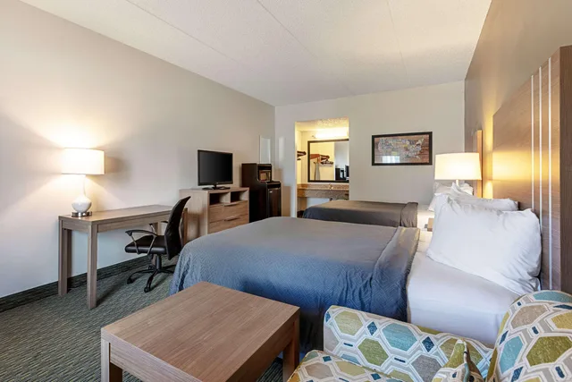غرفة بسريرين كوين، Econo Lodge Vero Beach - Downtown 4/6