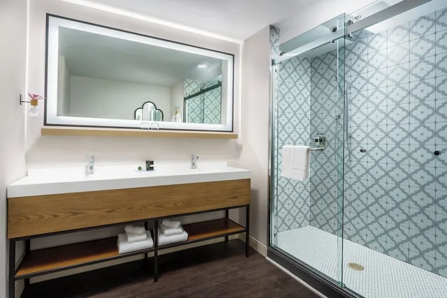 Serenity, Suite, King Bed، Hotel Spero 6/7