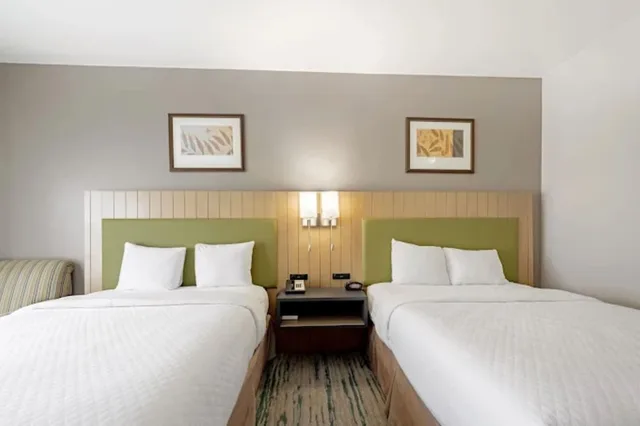 غرفة قياسية بسريرين كوين، SureStay by Best Western Lewisville Dallas 1/4