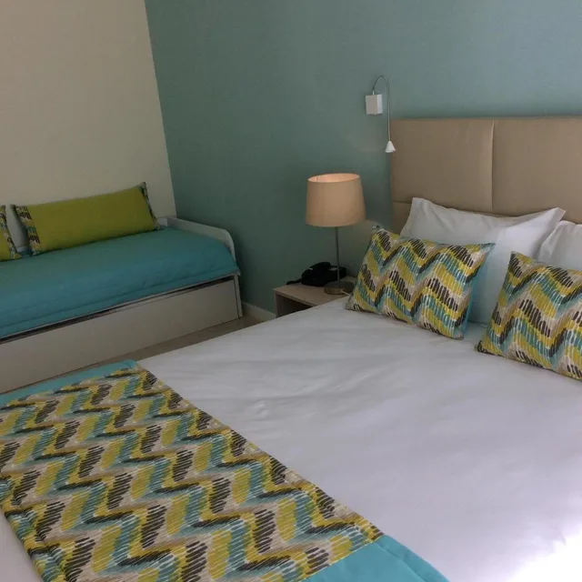 جناح، Hotel Ancora Mar Nazare 3/10