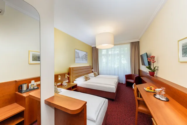 Smart, Triple, Street View، Austria Classic Hotel Wien 3/10