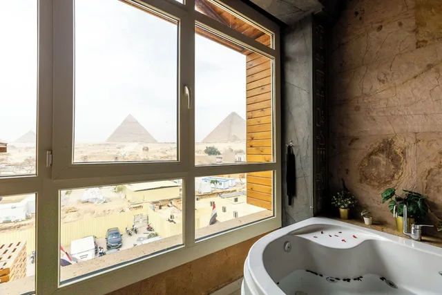 Junior Suite, Queen Bed, Pyramids View، Great Pyramid Inn 8/10