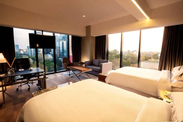 Junior Suite, Krystal Grand Suites Insurgentes 6/8