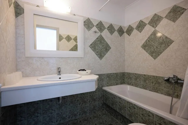 غرفة رباعية بسريرين مزدوجين، Anixi Hotel 4/4