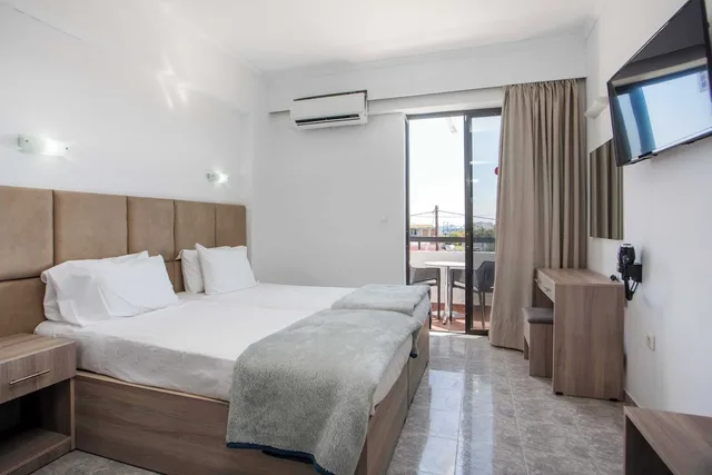 Studio, Twin Beds, Butterfly Studios Faliraki 4/10