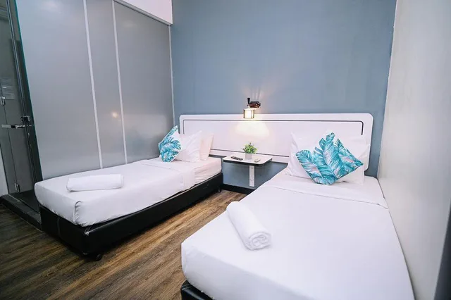 غرفة قياسية بسرير كوين، Swing & Pillows at Kota Kemuning Selangor 1/3