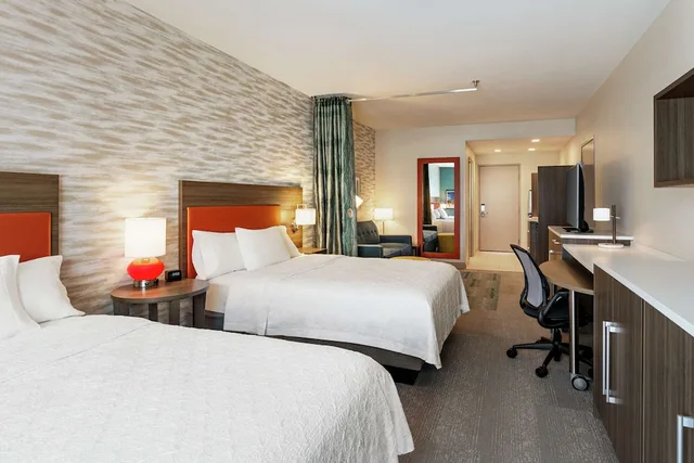 استوديو بسريرين كوين لذوي الإعاقة، Home2 Suites by Hilton Minneapolis University Area 1/2